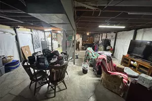 401 Dahlgren Ave, Warrenton, MO 63383 - Photo 9