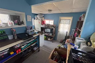 401 Dahlgren Ave, Warrenton, MO 63383 - Photo 25