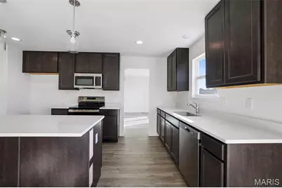 1021 Westhaven Boulevard, Wentzville, MO 63385 - Photo 9