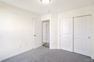 79 Fall Mdw Ct, Fenton, MO 63026 - Photo 3