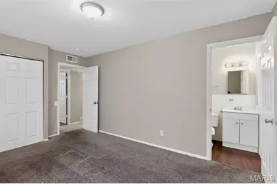 2348 Vorhof Drive, Saint Louis, MO 63136 - Photo 13