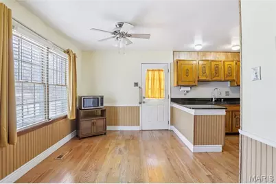 3805 Combraille Court, Florissant, MO 63034 - Photo 11