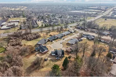 3805 Combraille Court, Florissant, MO 63034 - Photo 39
