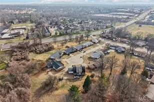 3805 Combraille Ct, Florissant, MO 63034 - Photo 39