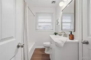 45 St Ronald Ln, Saint Louis, MO 63031 - Photo 17