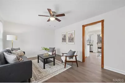 45 Saint Ronald Lane, Saint Louis, MO 63031 - Photo 5