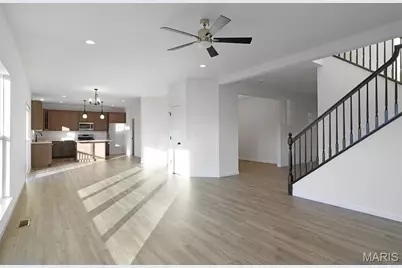 205 Windmill View, Wentzville, MO 63385 - Photo 9