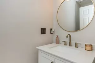 634 Sandy Summit Dr, Ballwin, MO 63021 - Photo 5