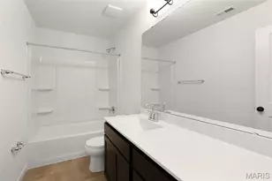 558 Evening Primrose Dr, Wentzville, MO 63385 - Photo 13