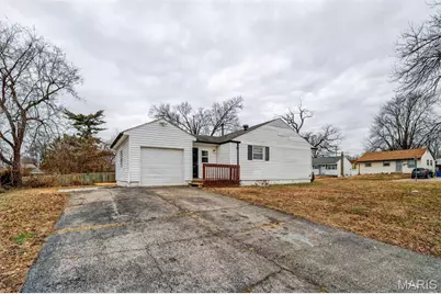 10518 Renfrew Drive, Saint Louis, MO 63137 - Photo 27