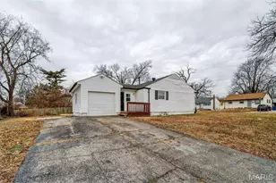 10518 Renfrew Dr, Saint Louis, MO 63137 - Photo 27