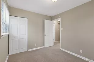 10518 Renfrew Dr, Saint Louis, MO 63137 - Photo 17