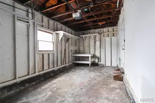 10518 Renfrew Dr, Saint Louis, MO 63137 - Photo 25