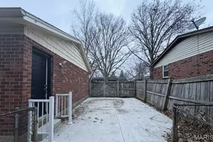 7374 Tannoia Dr, Hazelwood, MO 63042 - Photo 13