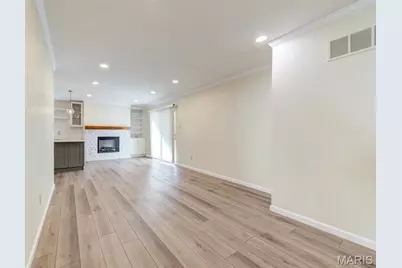 709 Turtle Cove, Ballwin, MO 63011 - Photo 5