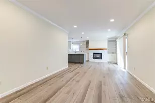 709 Turtle Cove, Ballwin, MO 63011 - Photo 7