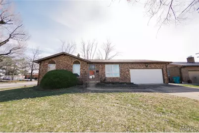 502 W Monroe Avenue, Robertsville, MO 65066 - Photo 1