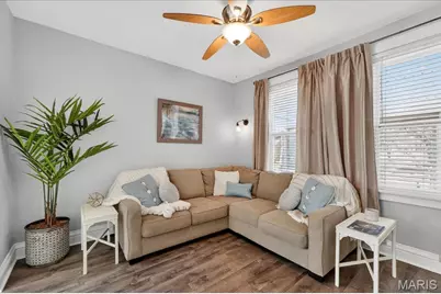 1432 Bredell Avenue, Richmond Heights, MO 63117 - Photo 9