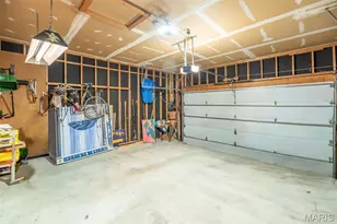 944 Emerald Oaks Ct, Eureka, MO 63025 - Photo 37