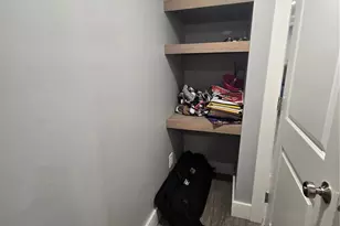 207 E Park Ave, Union, MO 63084 - Photo 9