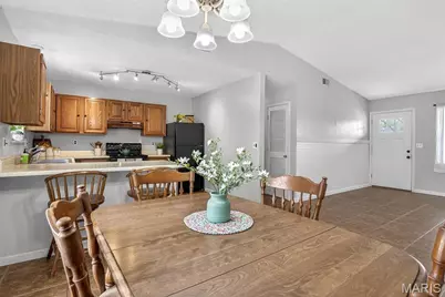 1017 Wabash Avenue, Farmington, MO 63640 - Photo 9