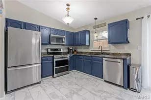 4229 Sunny Glen Ct, Arnold, MO 63010 - Photo 11