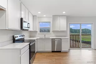 1092 Black Bear Dr, House Springs, MO 63051 - Photo 7