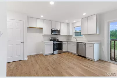 1092 Black Bear Drive, House Springs, MO 63051 - Photo 5