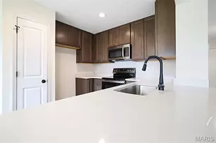 1073 Black Bear Dr, House Springs, MO 63051 - Photo 13