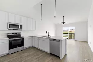 50 Town Ctr Ct, Foristell, MO 63348 - Photo 9