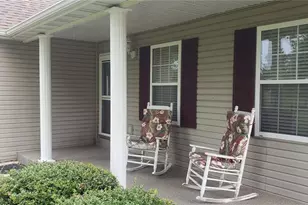 222 Valley View Dr, Cuba, MO 65453 - Photo 3