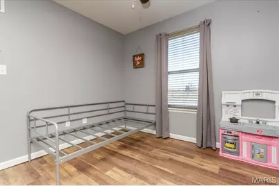 1027 Chesterfield Drive, Wentzville, MO 63385 - Photo 17