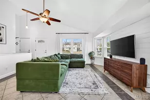 1527 Brittany Cove Cove, Cottleville, MO 63304 - Photo 5