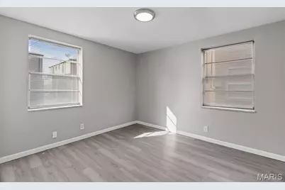 1000 Wild Cherry Lane, University City, MO 63130 - Photo 19