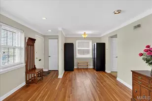 8508 Bryan Ave, Saint Louis, MO 63117 - Photo 7