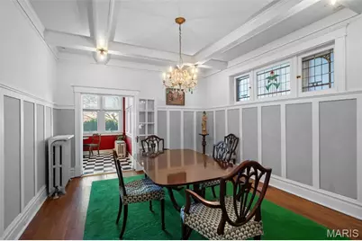 8 Lawn Place, Saint Louis, MO 63110 - Photo 11