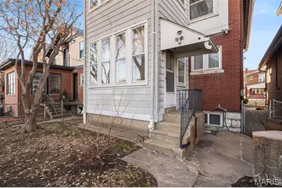 8 Lawn Place, Saint Louis, MO 63110 - Photo 35