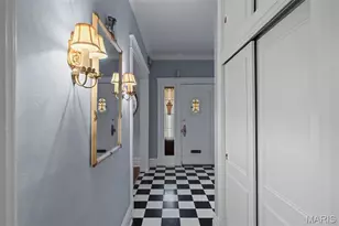 8 Lawn Pl, Saint Louis, MO 63110 - Photo 21