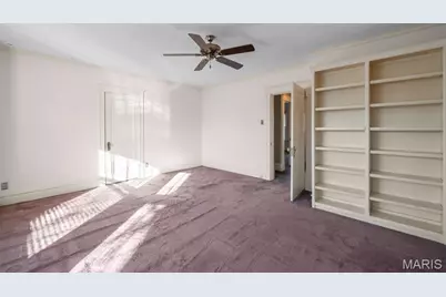 8 Lawn Place, Saint Louis, MO 63110 - Photo 25