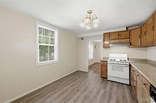 9512 Tennyson Ave, Overland, MO 63114 - Photo 29