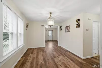 9512 Tennyson Avenue, Overland, MO 63114 - Photo 11