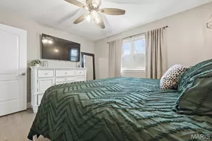 5332 Ville Angela Ln, Hazelwood, MO 63042 - Photo 15