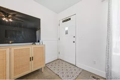 5332 Ville Angela Lane, Hazelwood, MO 63042 - Photo 3