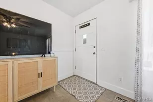 5332 Ville Angela Ln, Hazelwood, MO 63042 - Photo 3