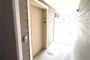 660 Materdie Ln, Florissant, MO 63031 - Photo 3