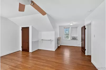 8349 Big Bend Boulevard, Webster Groves, MO 63119 - Photo 15