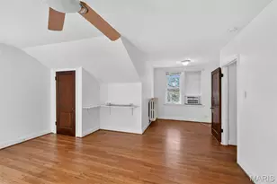 8349 Big Bend Blvd, Webster Groves, MO 63119 - Photo 15