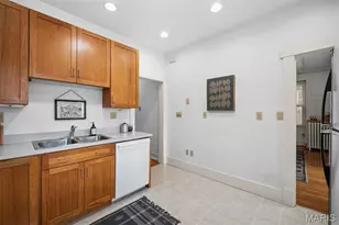 4046 Magnolia Pl, Saint Louis, MO 63110 - Photo 19