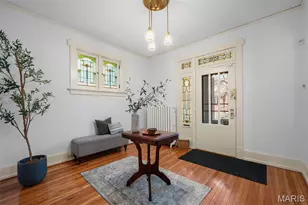 4046 Magnolia Pl, Saint Louis, MO 63110 - Photo 5