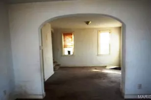 310 N Marguerite Ave, Ferguson, MO 63135 - Photo 5